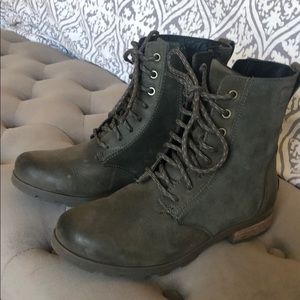 Sorel Boots
